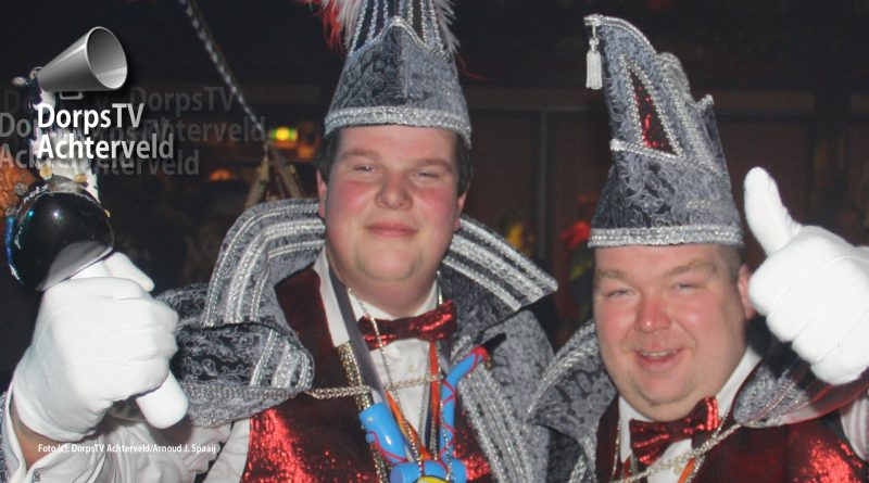 Prins Schots en adjudant Scheef is het nieuwe duo dat voorgaat in het carnaval 2018.