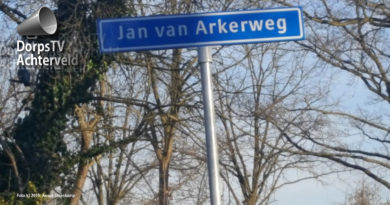 Jan van Arkelweg of Jan van Arkerweg.