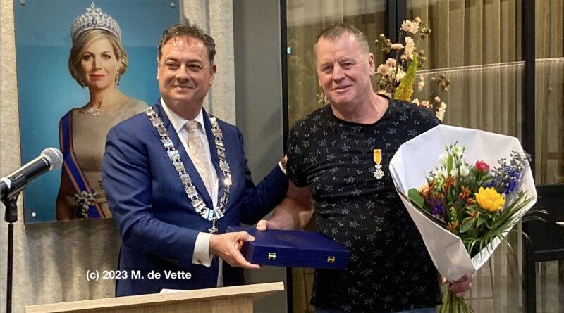 Wim de Vette - geridderd